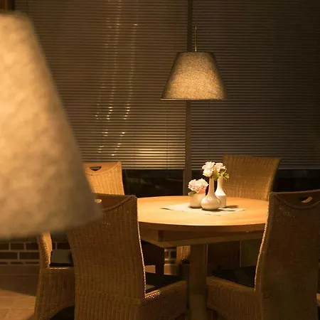 Grosse Luxus-ferienwohnung Im Alten Lokschuppen Apartment *